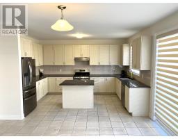 Kitchen - 1016 Tigerlily Trail, Pickering, ON L1X0G6 Photo 6