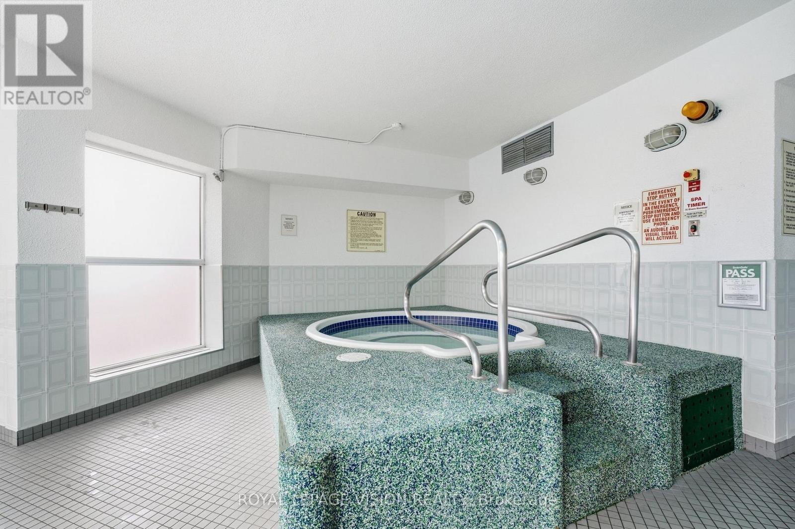 319- 10 Dean Park Road, Toronto, ON photo 28