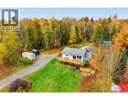 1866 Route 105, Mactaquac, NB E6L1C5 Photo 37