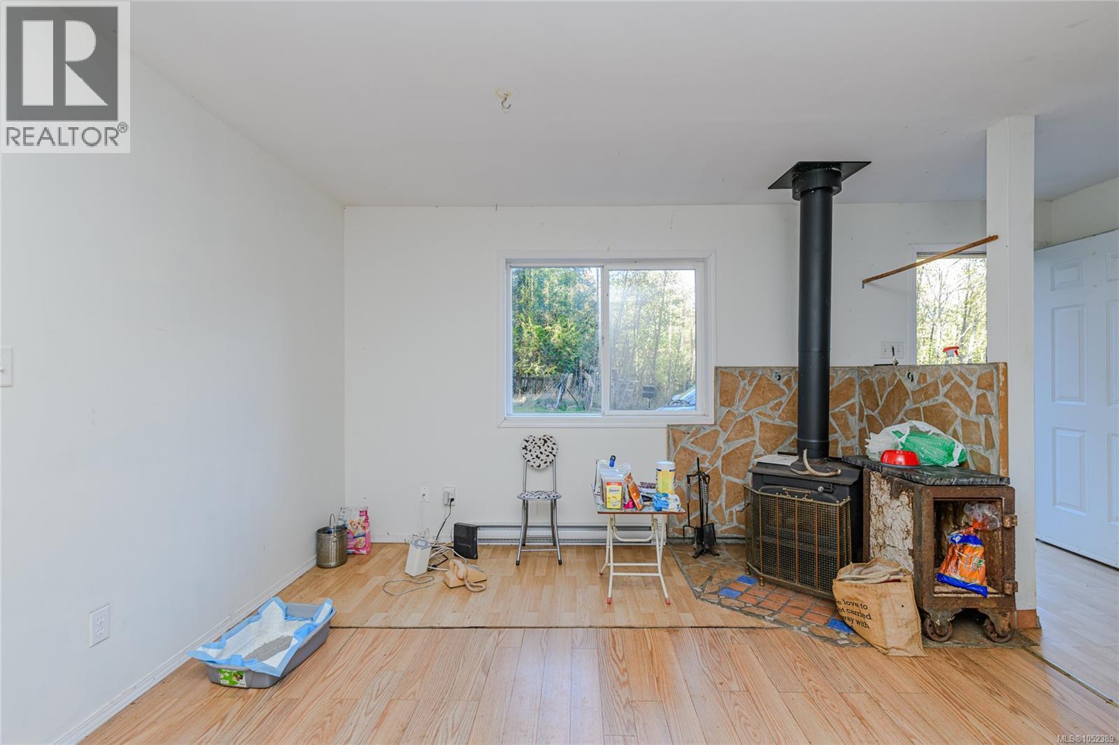 148 Meadow Dr - 2