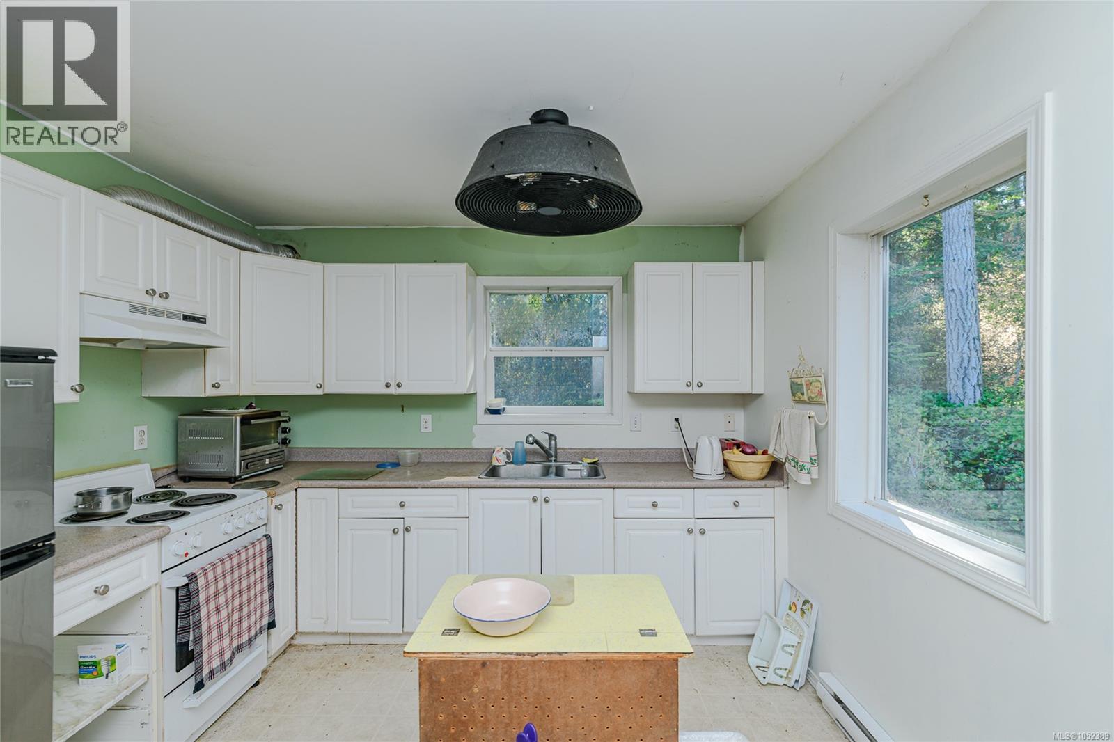 148 Meadow Dr - 3