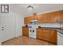 4pc Bathroom - 628 Elizabeth Street W, Listowel, ON N4W1E7 Photo 7