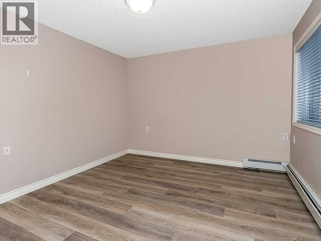 2102, 7451 Springbank Boulevard SW photo 21