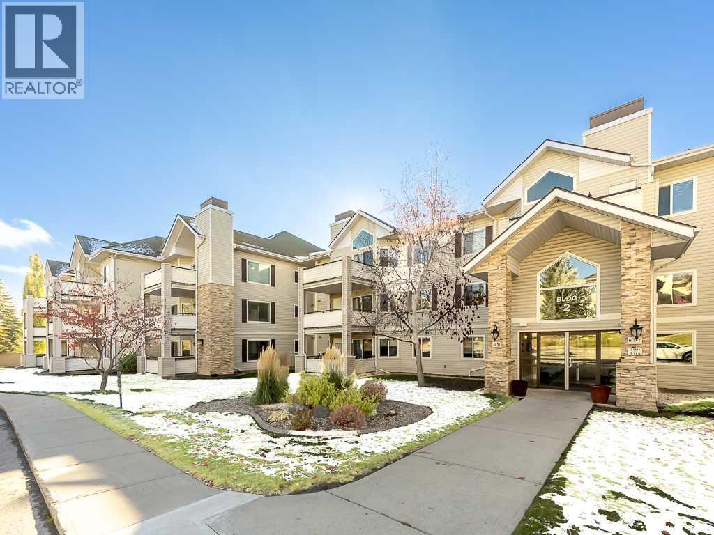 2102, 7451 Springbank Boulevard SW, Springbank Hill