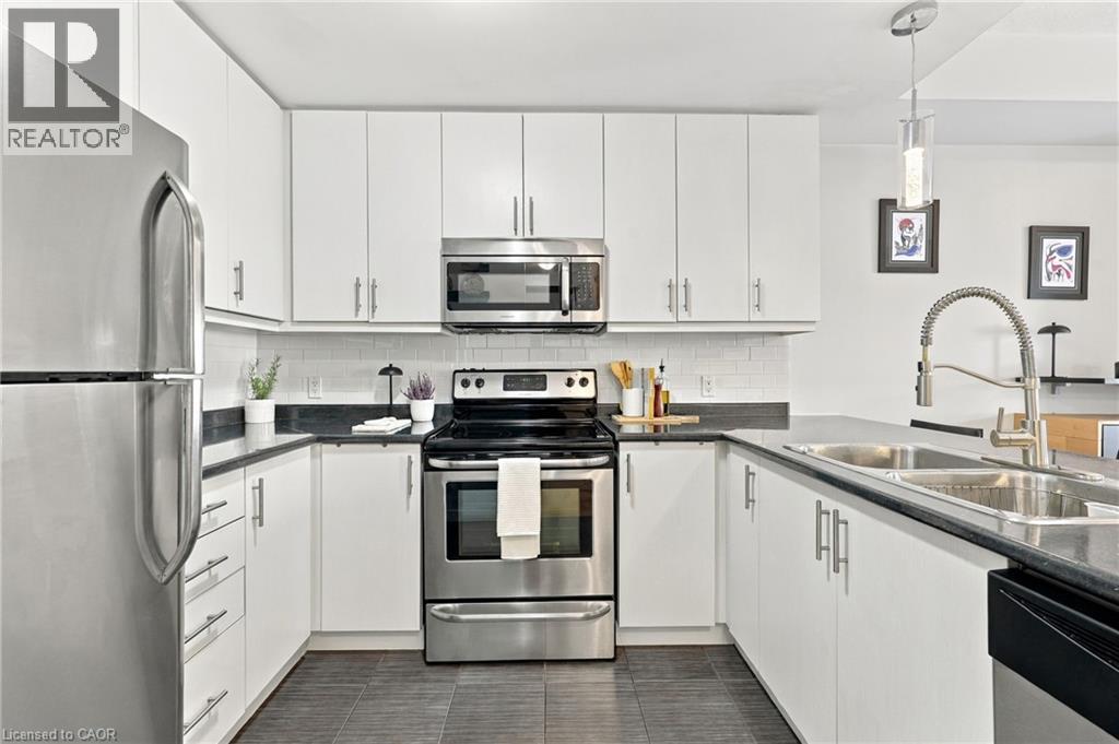 4 WATERVIEW Drive - 14