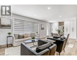 4pc Bathroom - 22 Kensington Avenue, Brantford, ON N3R3N7 Photo 6