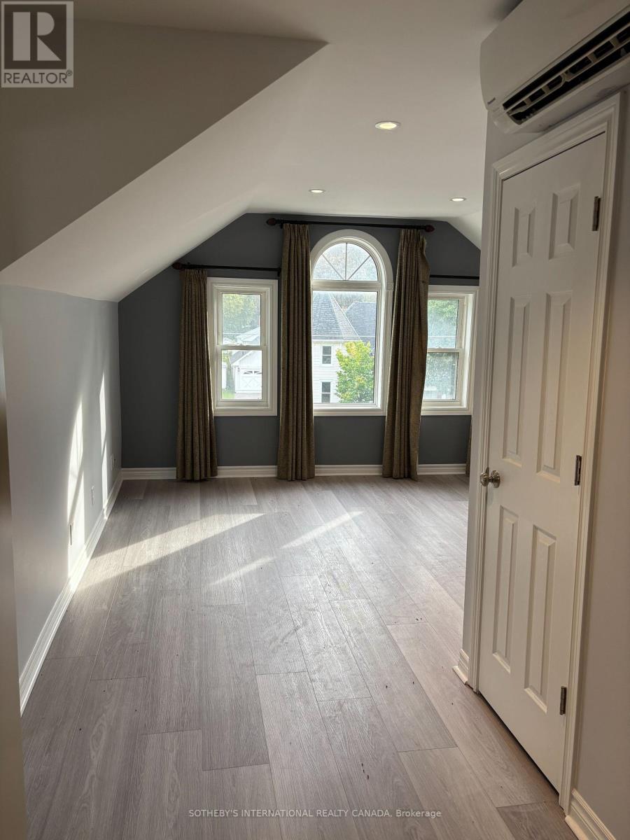 ENTIRE FLOOR - 56 PROSPECT STREET, Newmarket (Central Newmarket) — photo 5