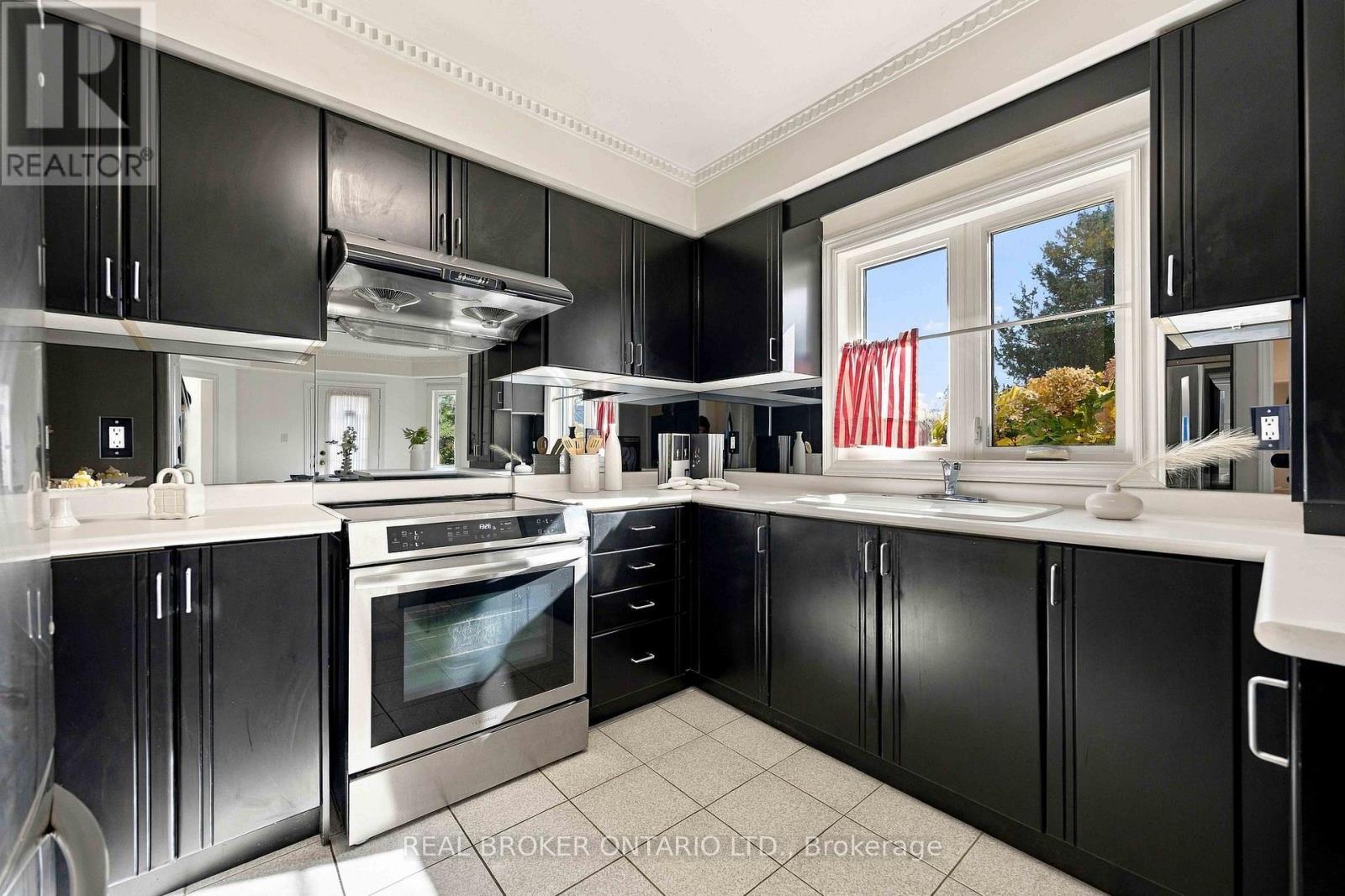 43 Bluebell Drive, Markham, ON photo 17