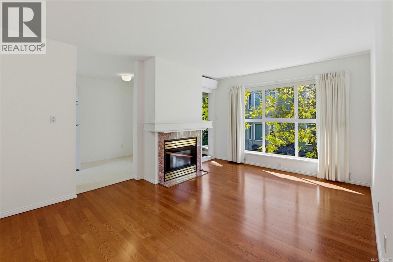 404 1710 Fort Street, Victoria