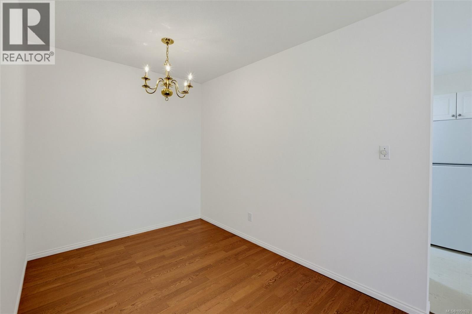 404 1710 Fort Street, Victoria
