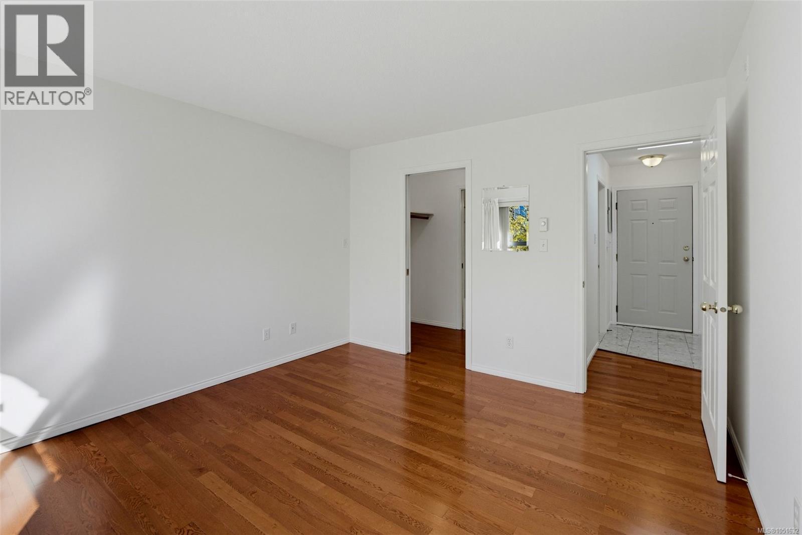 404 1710 Fort Street, Victoria