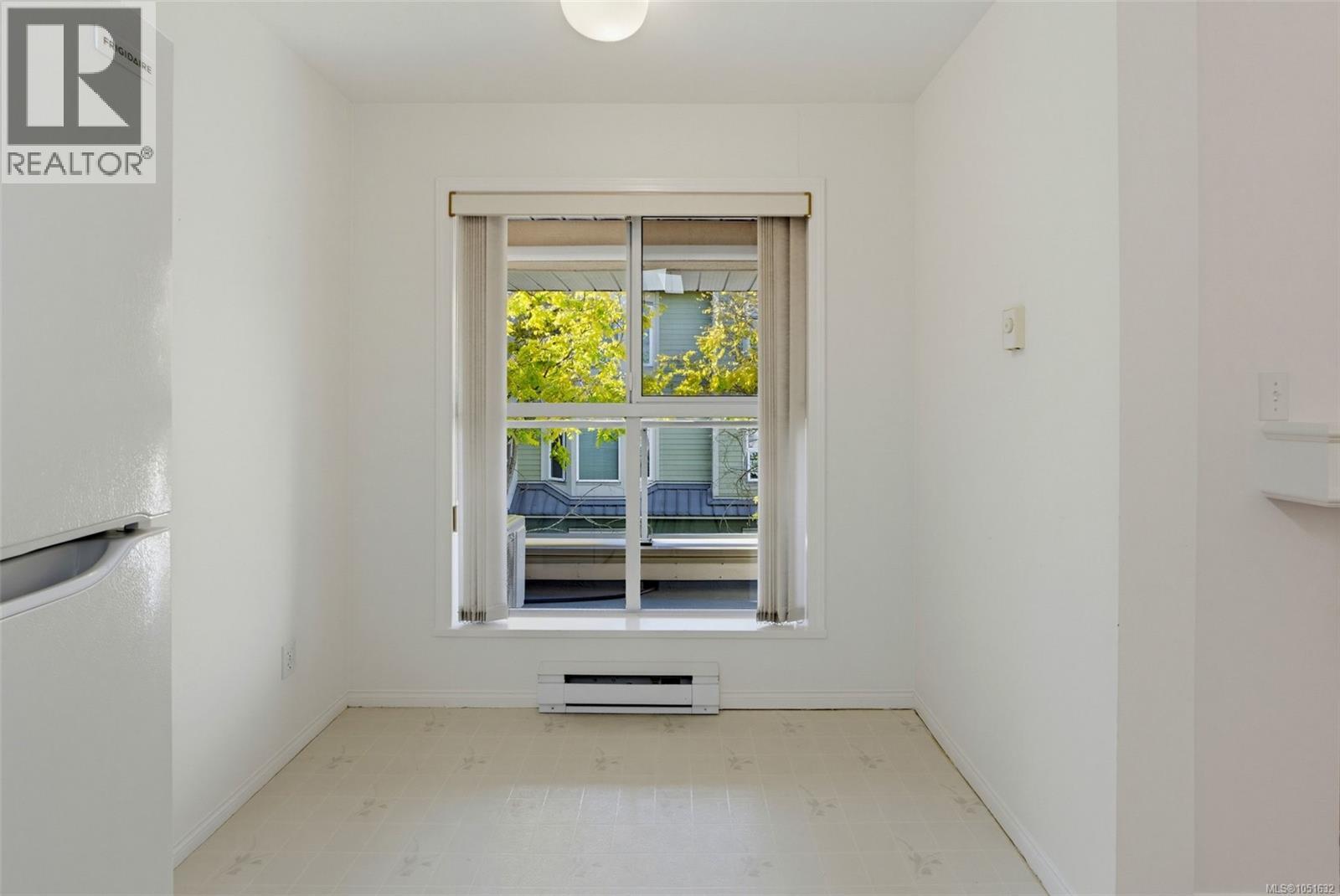 404 1710 Fort Street, Victoria