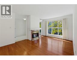 404 1710 Fort St, Victoria, BC V8R1J2 Photo 10