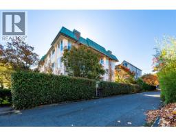 404 1710 Fort St, Victoria, BC V8R1J2 Photo 28