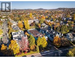 404 1710 Fort St, Victoria, BC V8R1J2 Photo 31