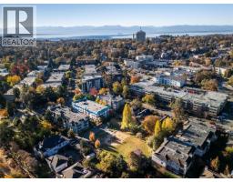 404 1710 Fort St, Victoria, BC V8R1J2 Photo 33