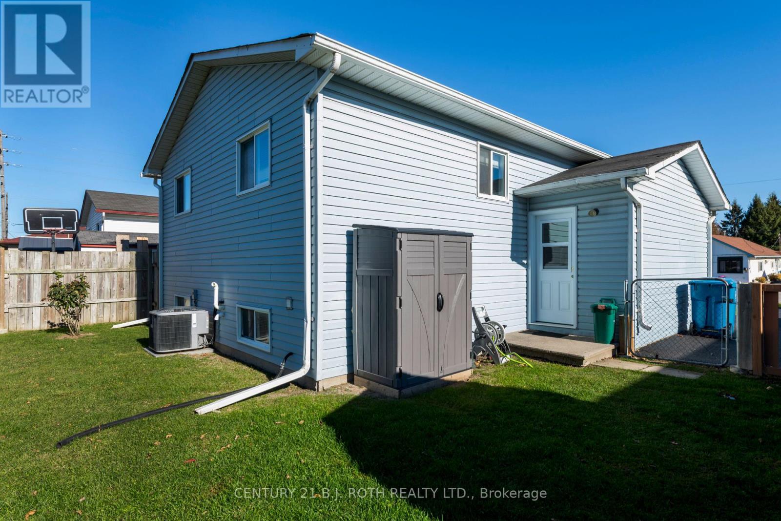 383 High Street, Orillia photo 29