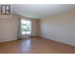383 High Street, Orillia, ON L3V4X6 Photo 8