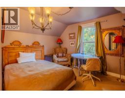 218 Union Street, Nelson, BC V6L4A3 Photo 27