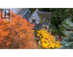 218 Union Street, Nelson, BC V6L4A3 Photo 34