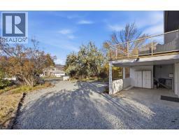 Games room - 6105 Meadowland Crescent N, Kamloops, BC V2C5J1 Photo 6