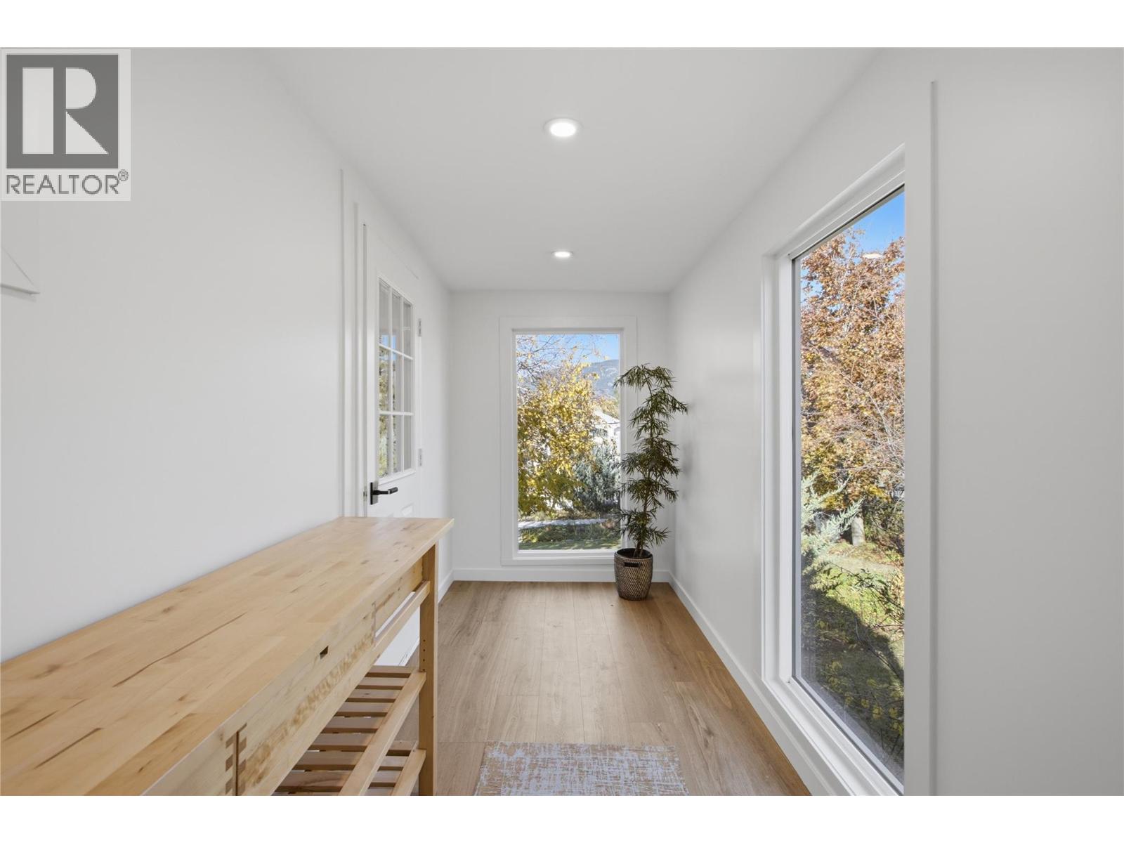 6105 Meadowland Crescent N - 42
