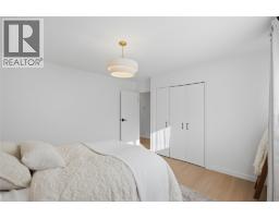 6105 Meadowland Crescent N, Kamloops, BC V2C5J1 Photo 32