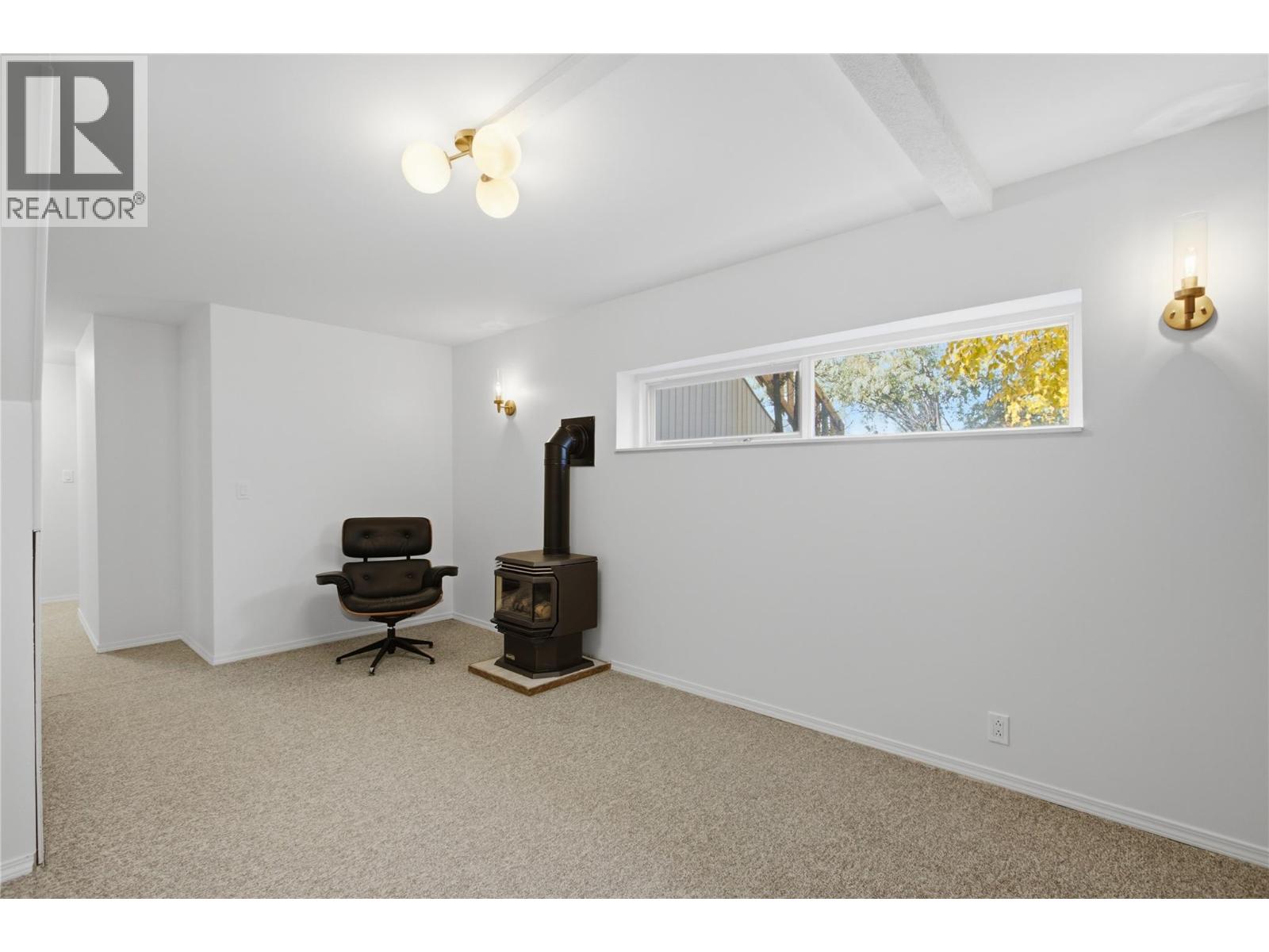 6105 Meadowland Crescent N - 49