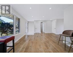 120 Earlton Road, Toronto, ON M1T2R6 Photo 7