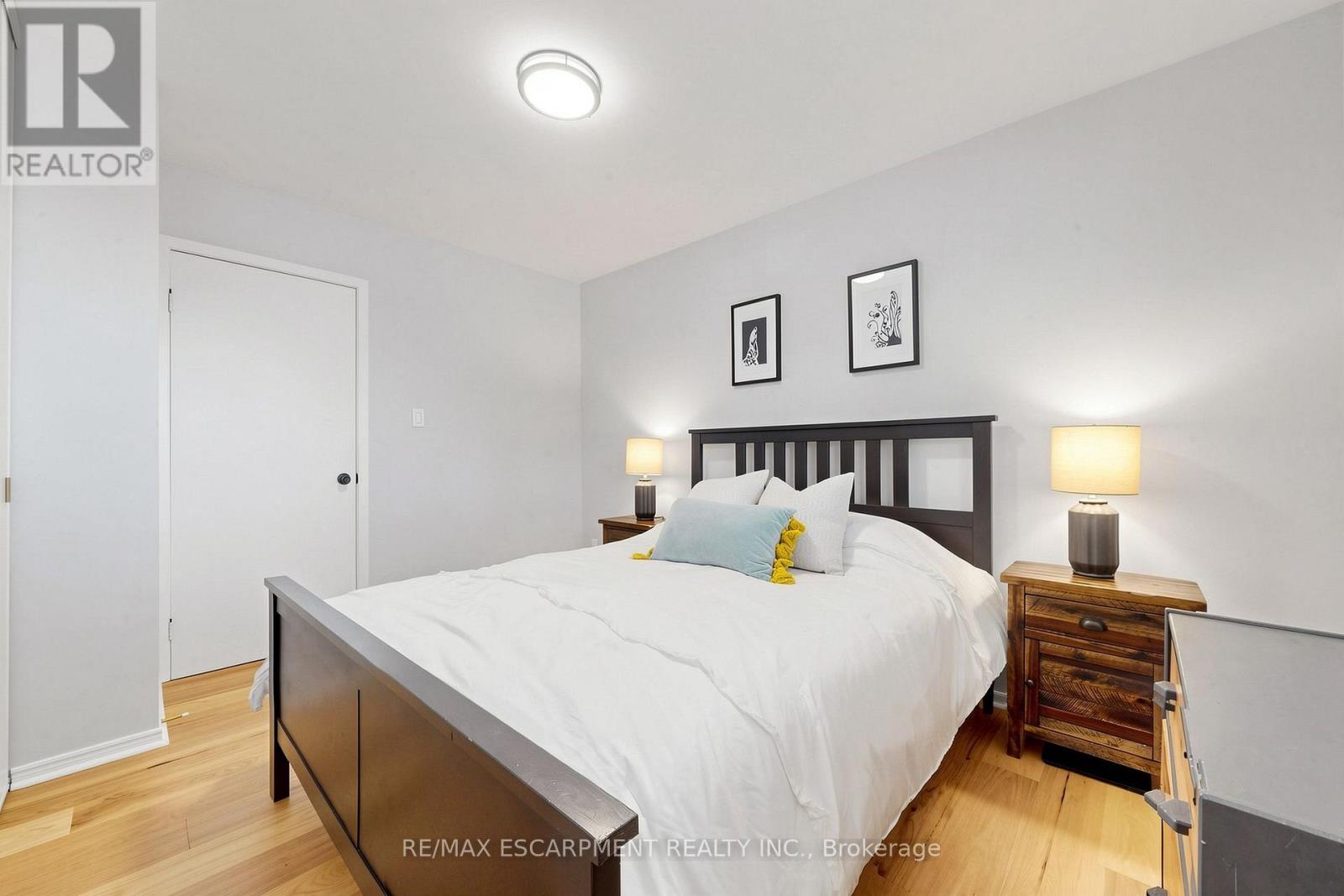 341 Lynnwood Drive, Oakville, ON photo 21