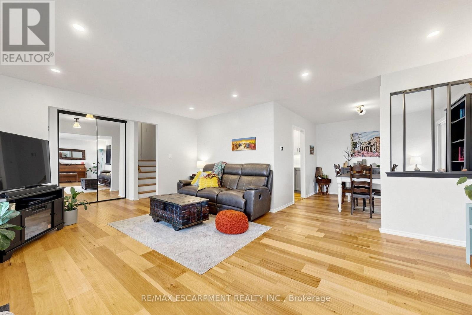 341 Lynnwood Drive, Oakville, ON photo 8