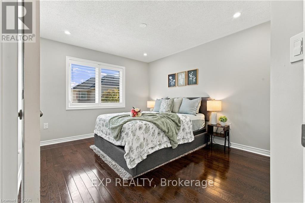 24- 3275 Stalybridge Drive, Oakville, ON photo 23