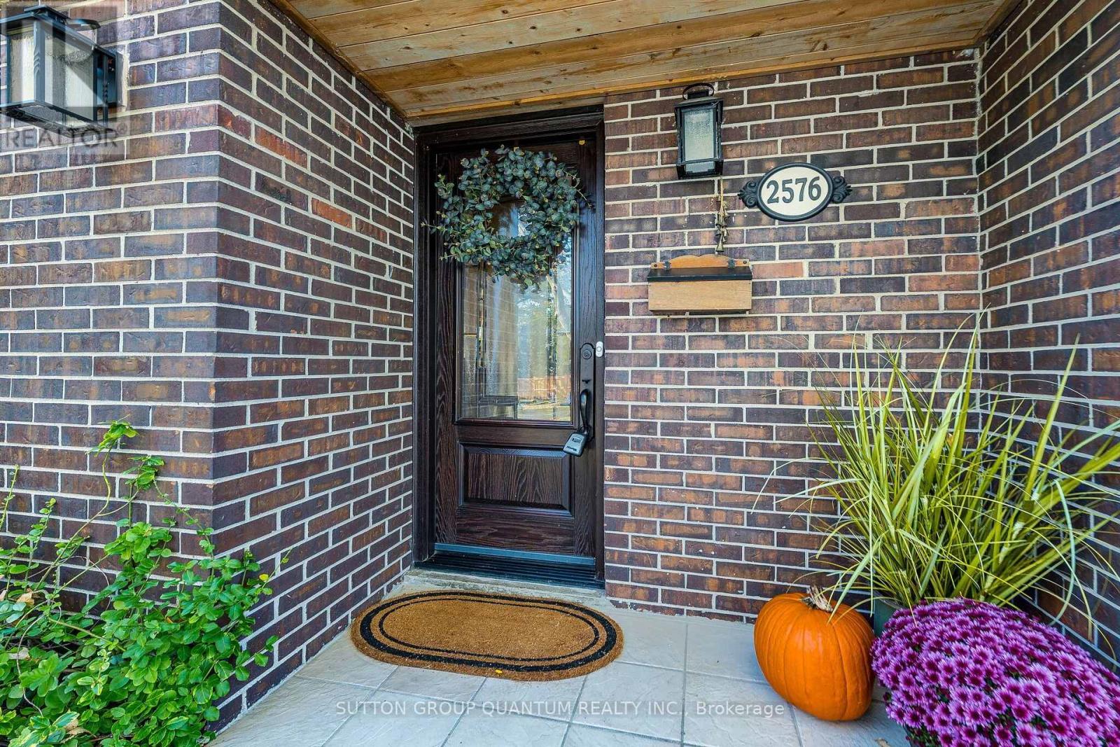 2576 Mainroyal Street, Mississauga, ON photo 5