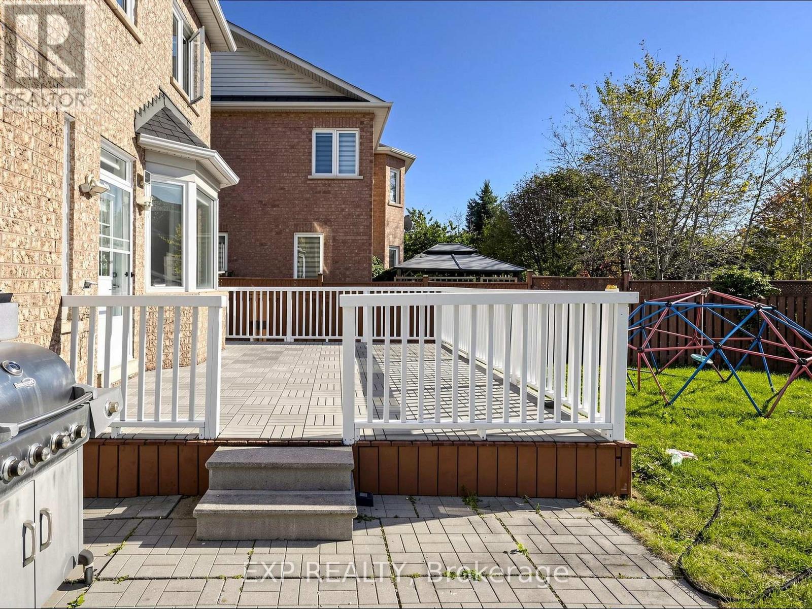 49 Harbourtown Crescent, Brampton, ON photo 44