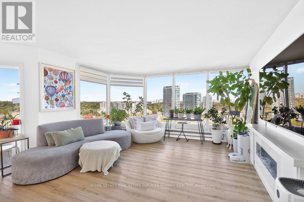 2210- 1 Palace Pier Court, Toronto, ON photo 7
