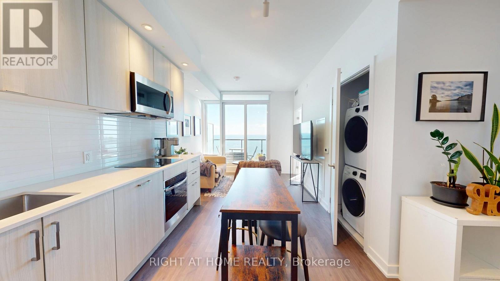 1609- 1926 Lake Shore Boulevard West, Toronto, ON photo 4