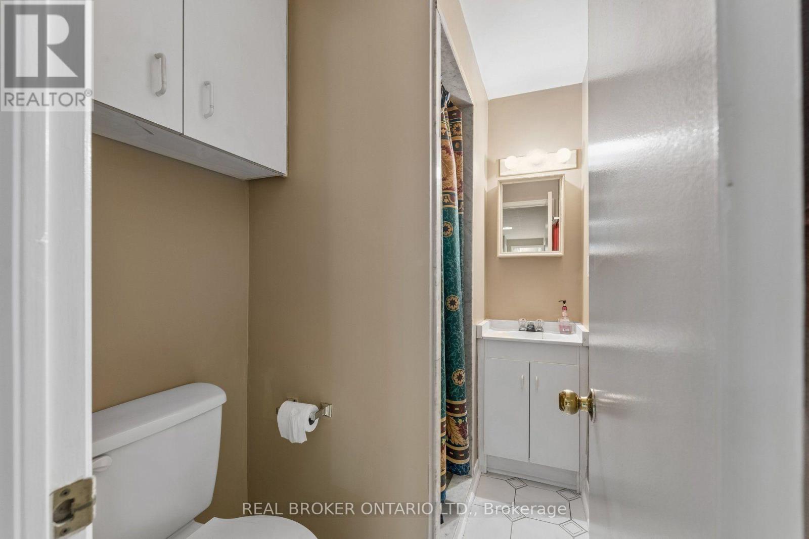 102 Coronation Circle, Brampton, ON photo 43