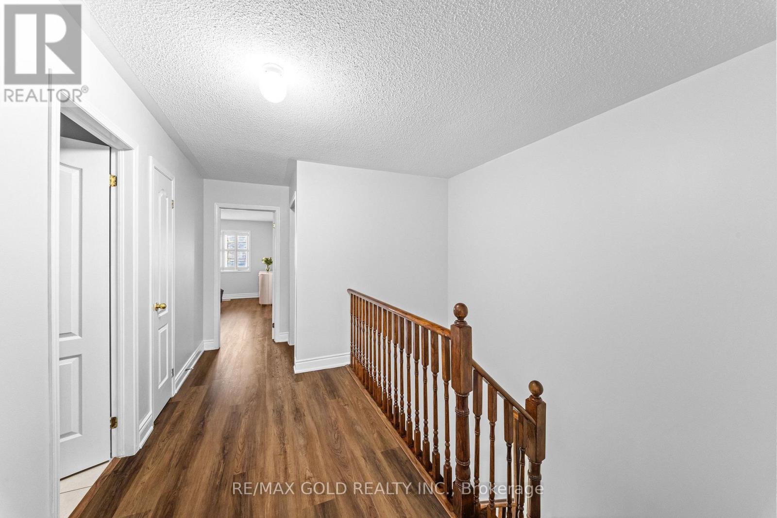 33 Bay Breeze Drive, Brampton, ON photo 19