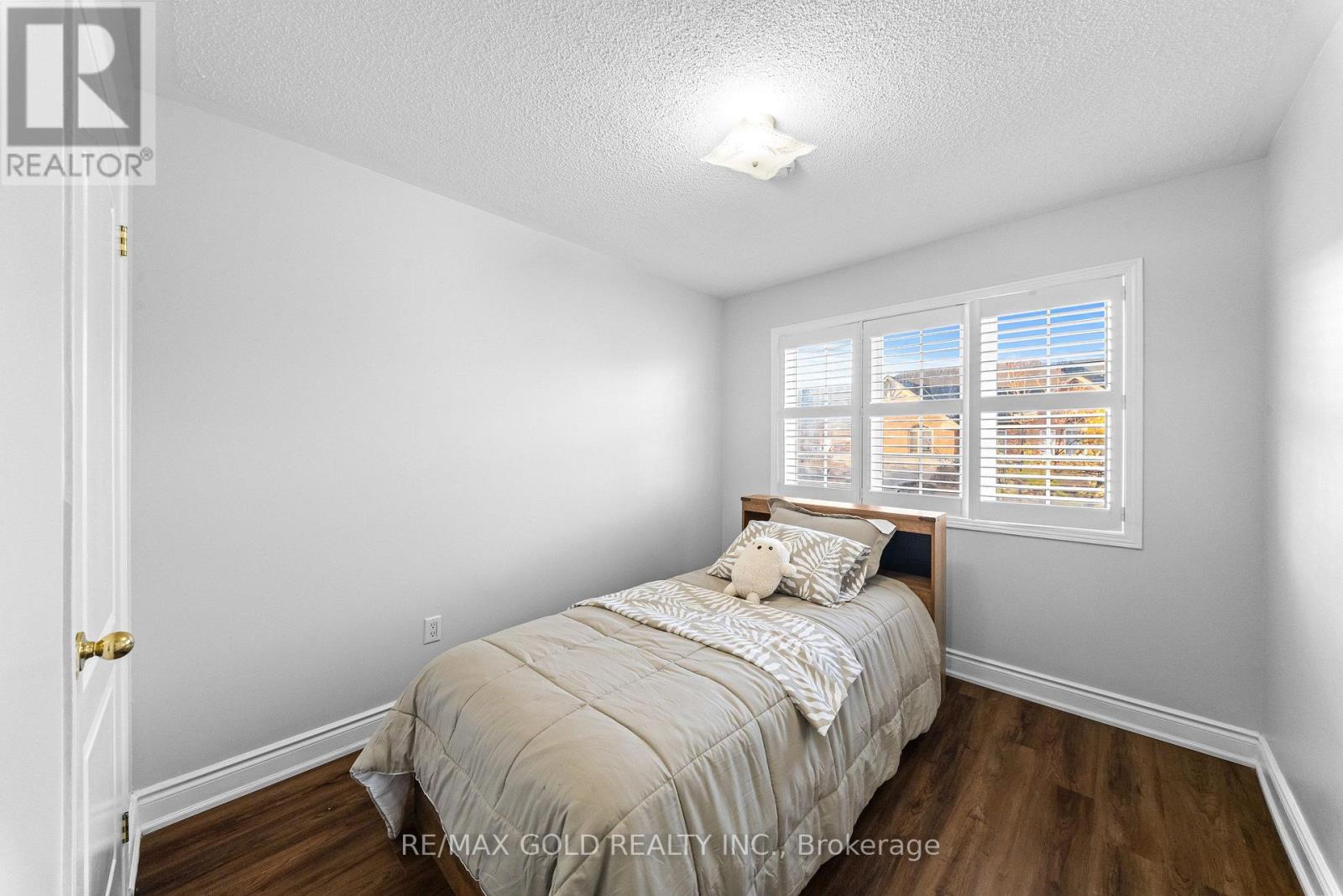33 Bay Breeze Drive, Brampton, ON photo 27