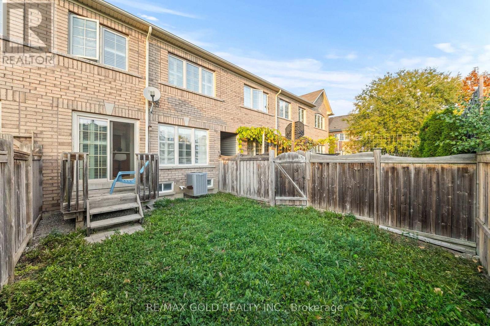 33 Bay Breeze Drive, Brampton, ON photo 30