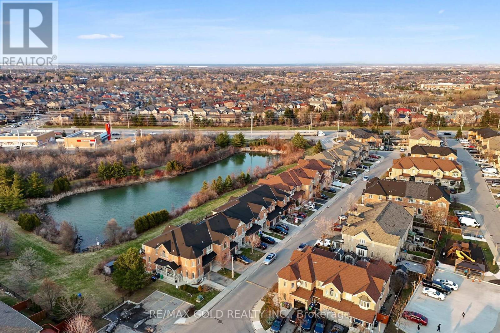 33 Bay Breeze Drive, Brampton, ON photo 38