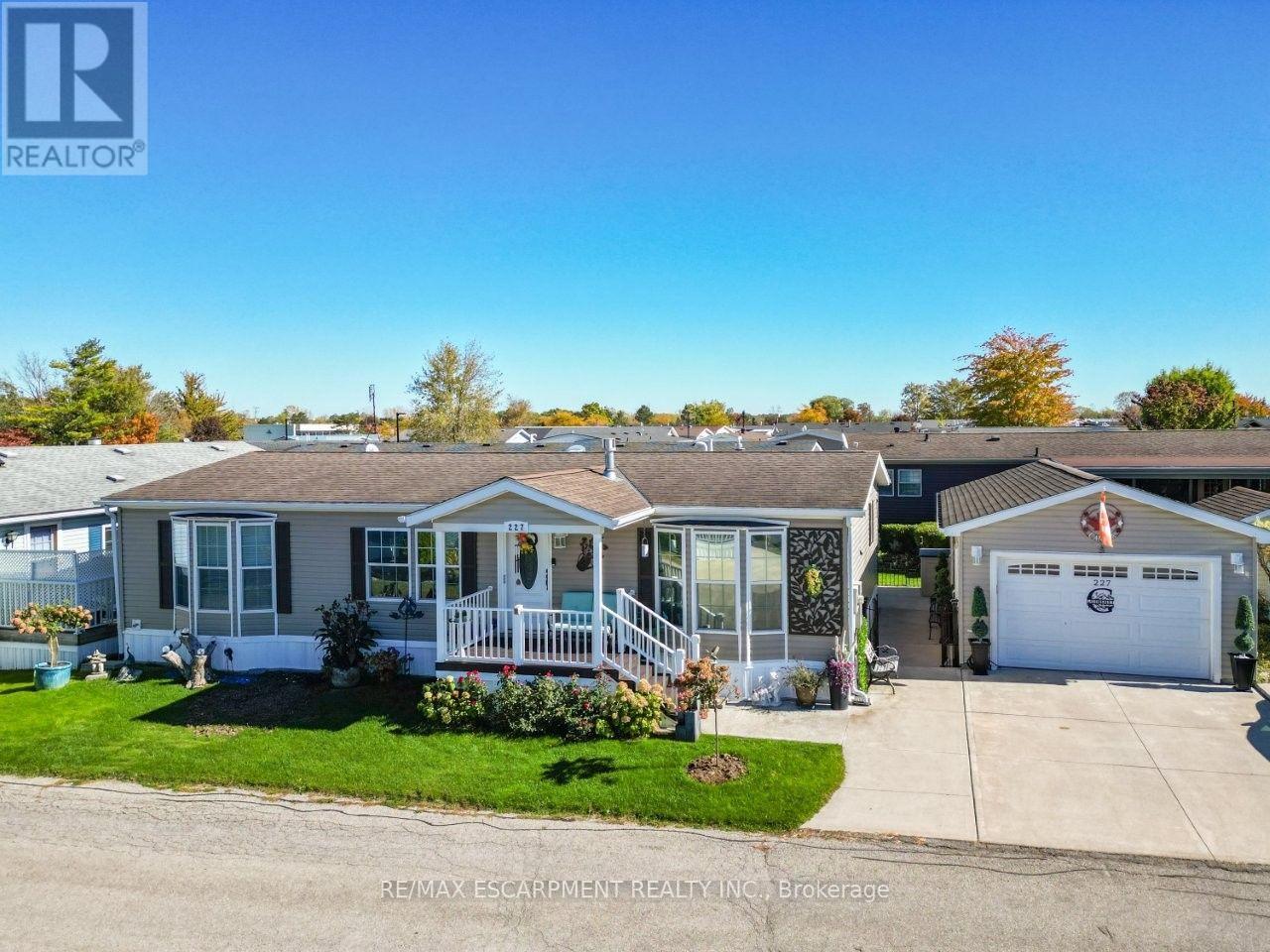 227- 3033 Townline Road, Fort Erie, ON photo 1
