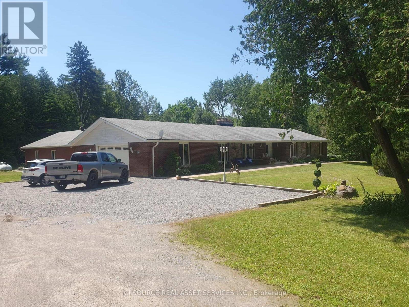 1814 County Rd 8, Kawartha Lakes, ON photo 5