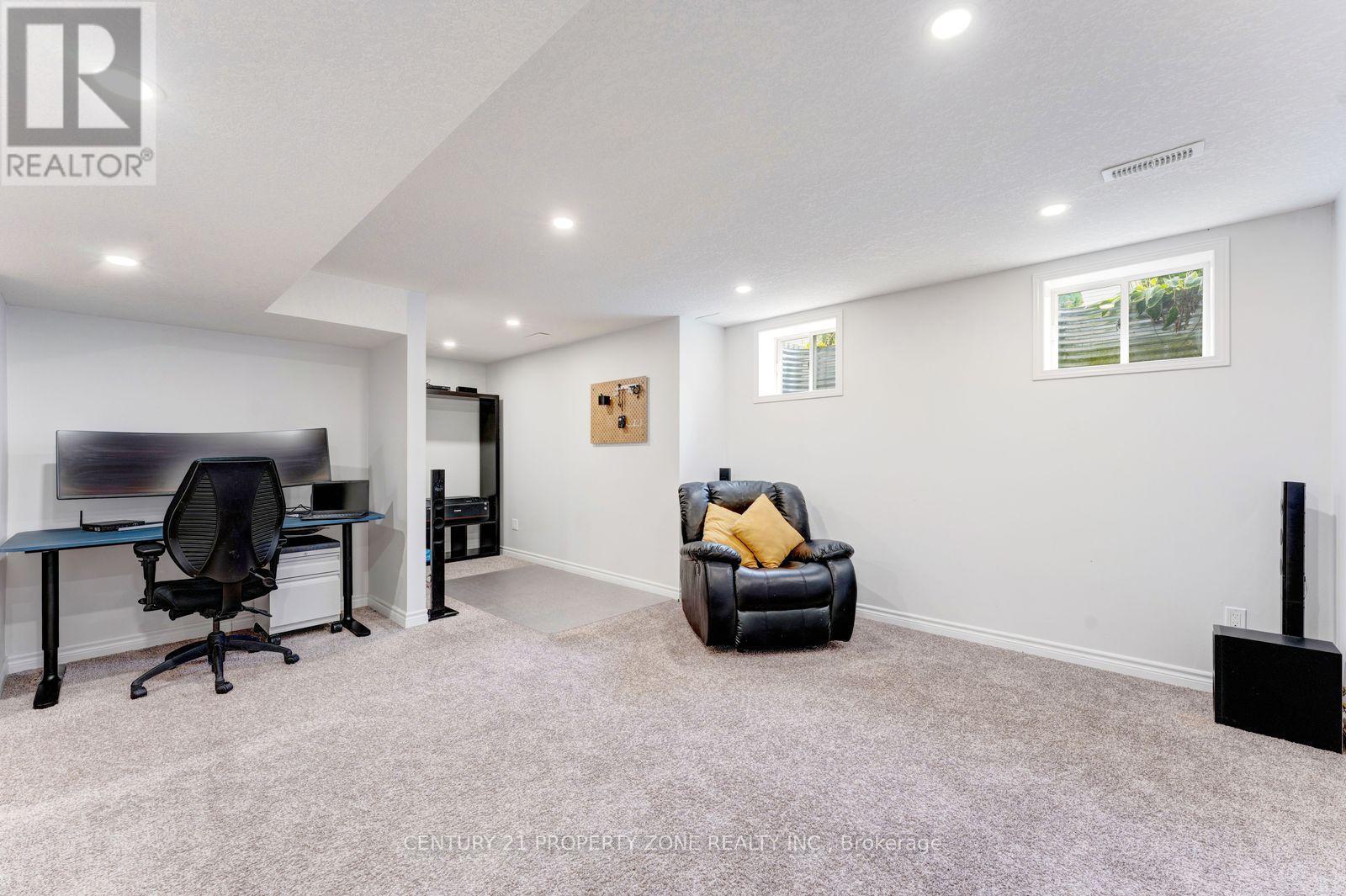 78 Michigan Avenue, Cambridge, ON photo 37