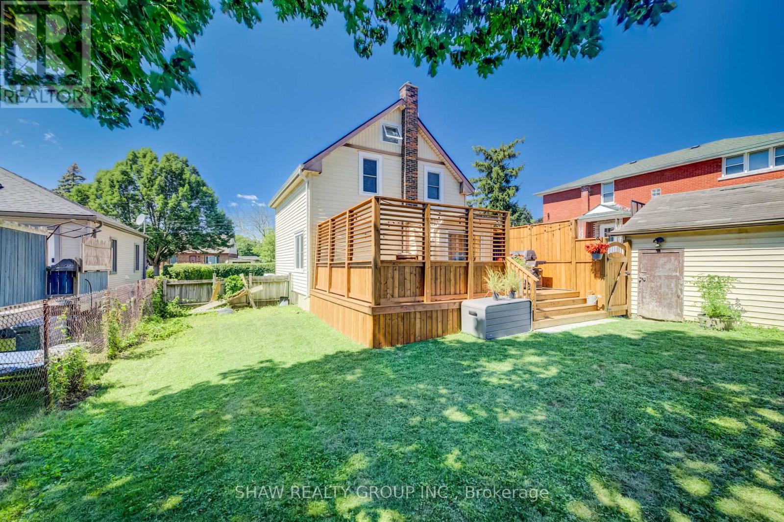209 Belleview Avenue, Kitchener, ON photo 31