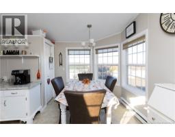 27 Senator Drive, photo 9