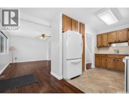 1086 7th Avenue Nw, Moose Jaw, SK S6H4C4 Photo 19