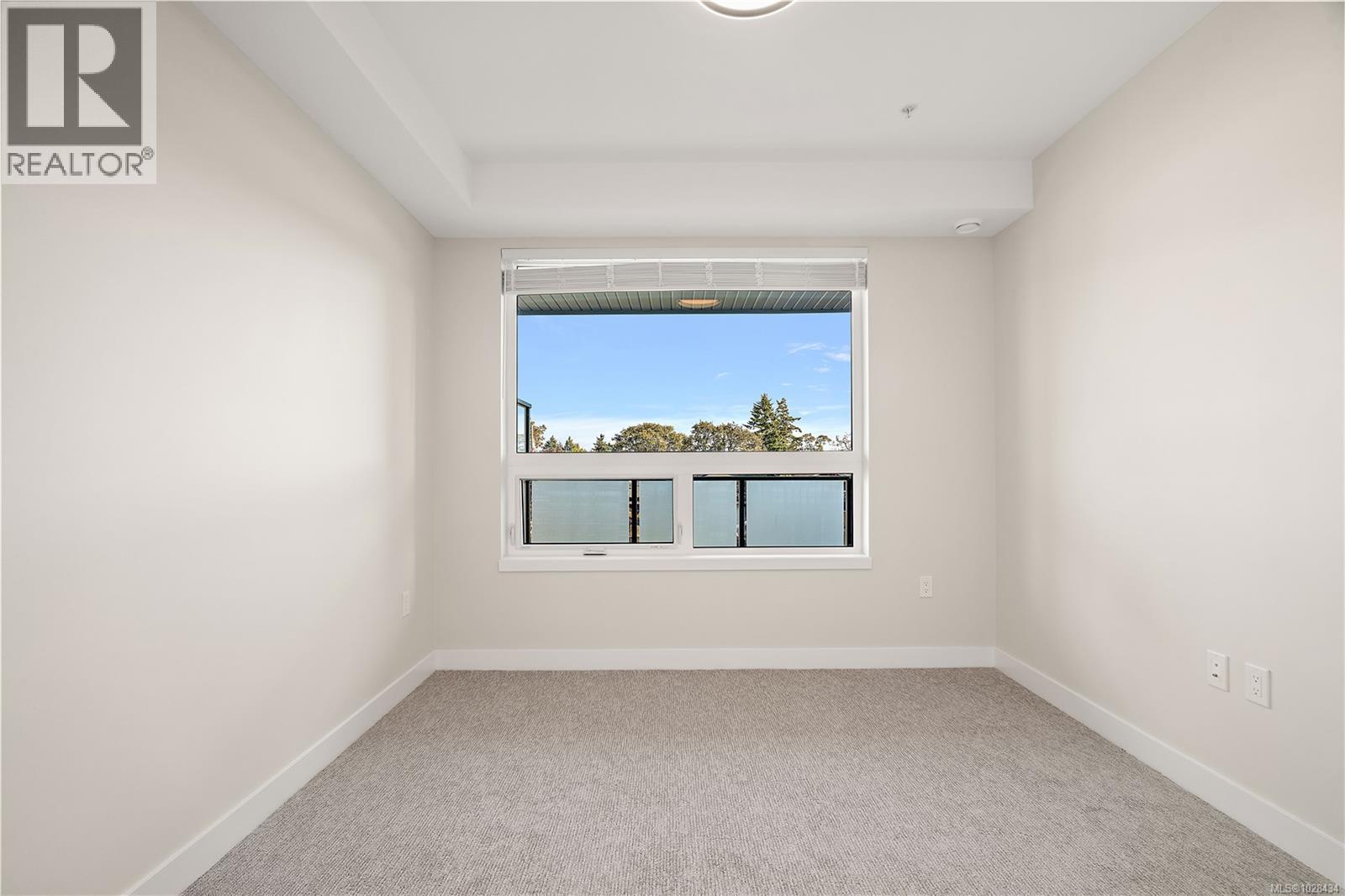 306 2881 Leigh Rd, Langford - Image 1