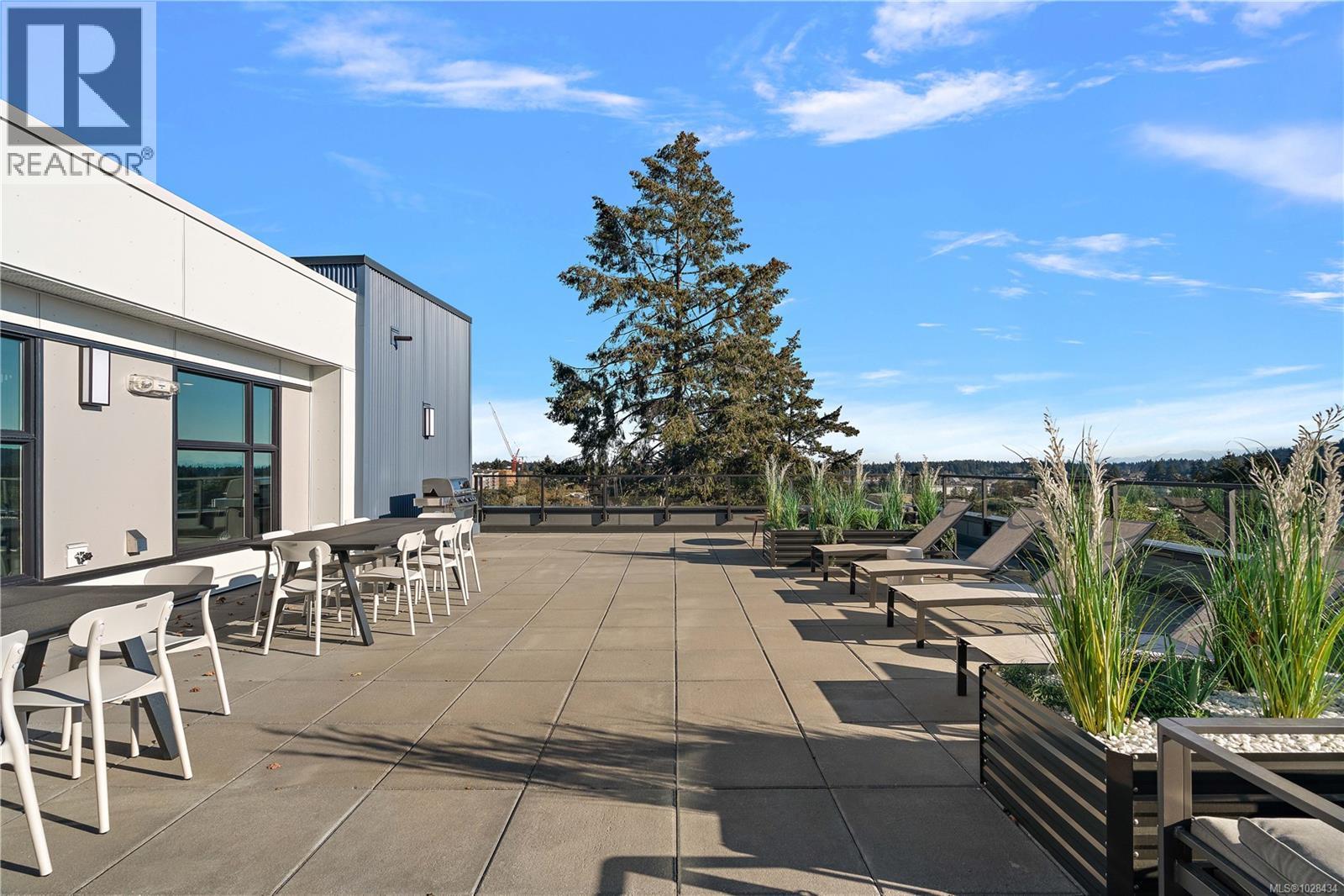 306 2881 Leigh Rd, Langford - Image 1