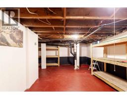 5203 56 Avenue, Taber, AB T1G1L6 Photo 17